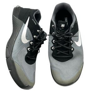 Nike Metcon 2 Flywire Low Top Lace Up Training/Running Shoes Women's Size 7